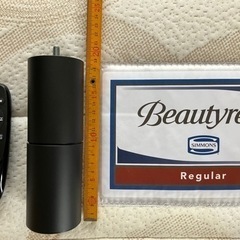 シモンズ　昇降機能付リクライニングベッド(音声認識付)