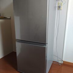 2018年製2ドア130L冷蔵庫　AQUA　AQR-13G（S)