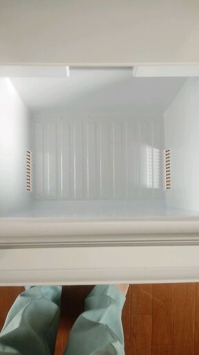 美品】三菱ノンフロン冷凍冷蔵庫 MR-C33H-W型 330L 2022年製