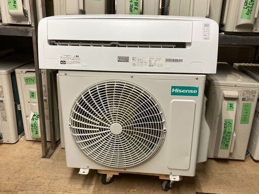 K04354　2021年製　ハイセンス　中古エアコン　主に10畳用　冷房能力　2.8KW ／ 暖房能力　3.6KW