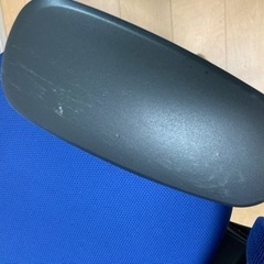 2020年製オカムラ シルフィ可動肘ジャケットハンガー付き