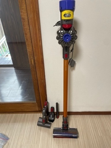 【受付停止】ダイソン　SV10