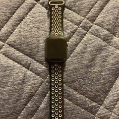 【ネット決済】Apple Watch SERIES4 40m