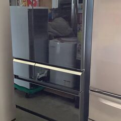 Panasonic/パナソニック 6ドア冷蔵庫 665L 自動製氷機能つき NR-F673WPV-T 2018年製 グロッシーウッドブラウン【ユーズドユーズ名古屋天白店】J2674 パナソニック NR-F673WPV-T [グロッシーウッドブラウン] 価格