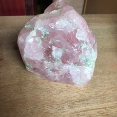 取引中　天然石　石　ピンク色