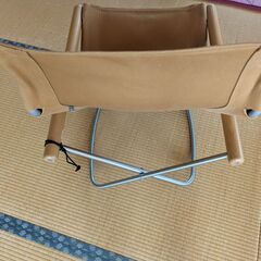 ニーチェアX ロッキング ナチュラルキャメル　とてもきれいです