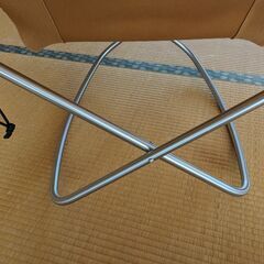 ニーチェアX ロッキング ナチュラルキャメル　とてもきれいです