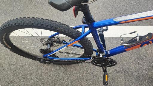 中古マウンテンバイク GIANT ATX ジャイアント 27.5 MTB SHIMANO 3X8S