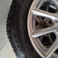 スタッドレスタイヤ　185/65R15　アルミホイール付き