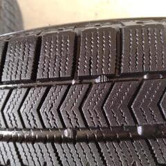 スタッドレスタイヤ　185/65R15　アルミホイール付き