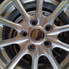 スタッドレスタイヤ　185/65R15　アルミホイール付き