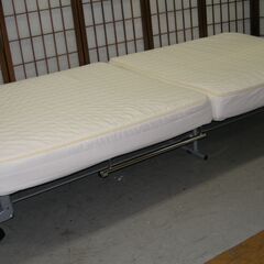 R032 折り畳みベッド シングルサイズ、幅92cm Used
