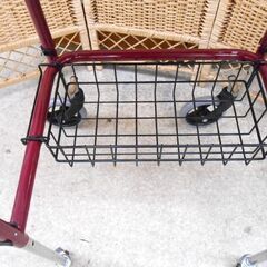 あずきウォーカー 歩行器 最大使用者体重80kg カゴつき カップホルダー 