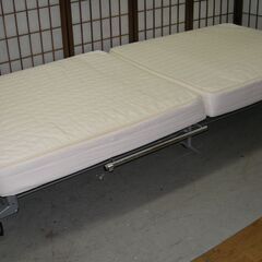 R033 折り畳みベッド シングルサイズ、幅92cm Used