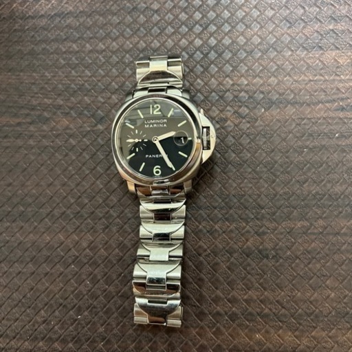 腕時計バネライ　ルミノールマリーナ