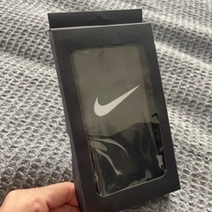 新品未使：NIKE スマホカバー