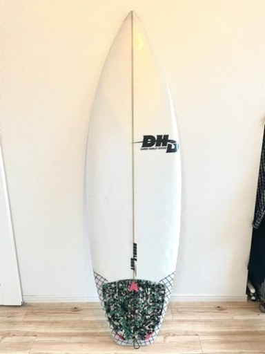 DHDサーフボード WILKO F13 5,8 美品　最終値下げです。 美品✨】DHD サーフボード 5.8 DOUBLE SHOT 30リッター