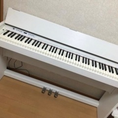 ROLAND　電子ピアノ　ホワイト Roland 電子ピアノ ホワイト