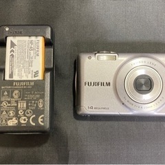 FUJIFILM FinePix JX500 シルバー 1400...