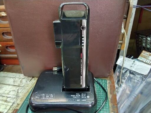 [BRIDGESTONE]中古リチウムイオンB300+充電器セット