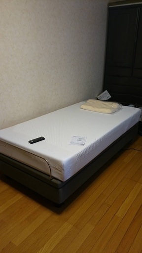 テンピュール　自動ベッド　シングルサイズ