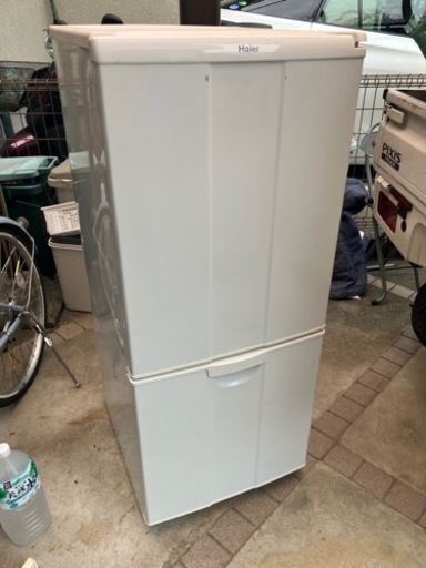 Haier 138L 冷蔵庫2010年