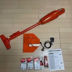 マキタ30/15ターボ付充電式クリーナー（オレンジ CL103D...