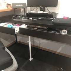 IKEA製品　パソコンデスク