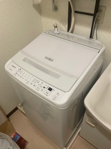 ほほ新品　洗濯機　(4ヶ月しか使ってません)