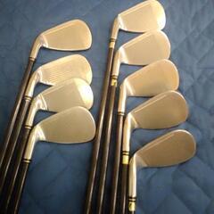最終値下げ！これから始める方へおすすめ！XXIO軸ゴルフクラブセット。