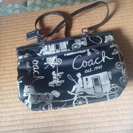 新品未使用COACHバッグ