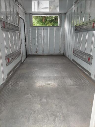 激安！冷凍コンテナ【横スライド扉付】訳アリ