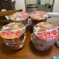 カップラーメン