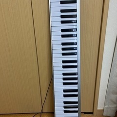 【受け渡し予定者決定】電子ピアノ　61鍵盤　軽量