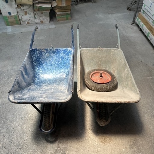 建築用一輪車
