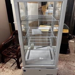 未使用(通電確認のみ) 4面ガラス冷蔵ショーケース 178L