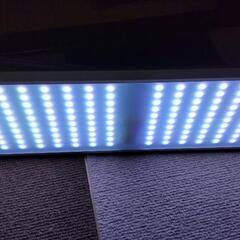 【取引中】Chihiros　水槽照明【アクアリウム】シェード付き