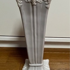《値下げ》フラワーベース  花瓶　（白）