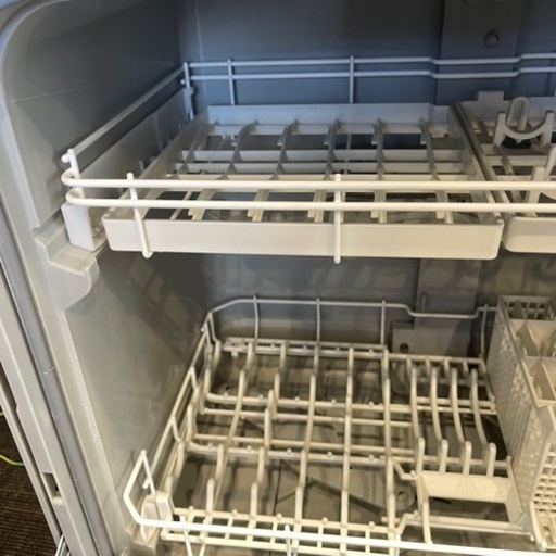 Panasonic パナソニック 食器洗い乾燥機 NP-TH1 2018年製 動作確認済み
