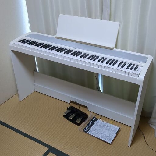 コルグ電子ピアノ　KORG B2SP(WH)白　中古