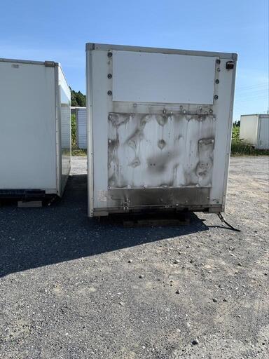 印西市】横スライド扉付き 保冷コンテナ (No.Y-258) 長さ約600cm×幅
