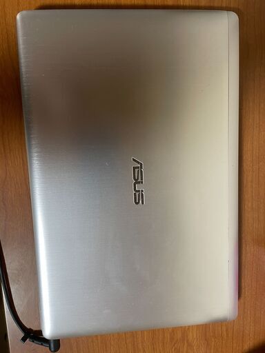 ASUS10inchノートパソコン　人気