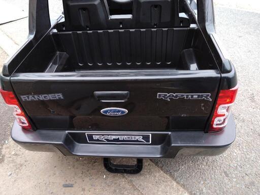 値下げ！乗用ラジコン フォード ラプター FORD RAPTOR 大型 2人