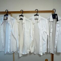 Yシャツ（白色、洗濯済み）中古品　4枚セット