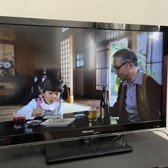 テレビ　Hisense 32型