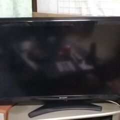 シャープ アクオス テレビLC-40E9(2011年製)ジャンク?