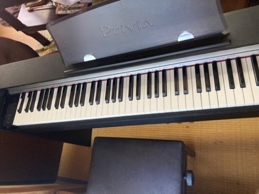 鍵盤楽器、ピアノ CASIO Privia PX-730