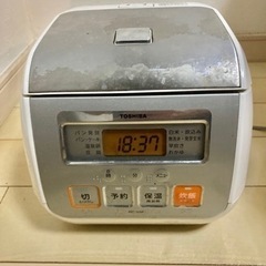 無料　炊飯器　TOSHIBA RC-5SF(W)