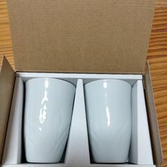 【新品未使用】井上萬二窯 監修 白磁 麦彫ペアカップ