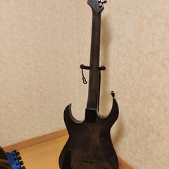 工房で作ってもらったオリジナルギター